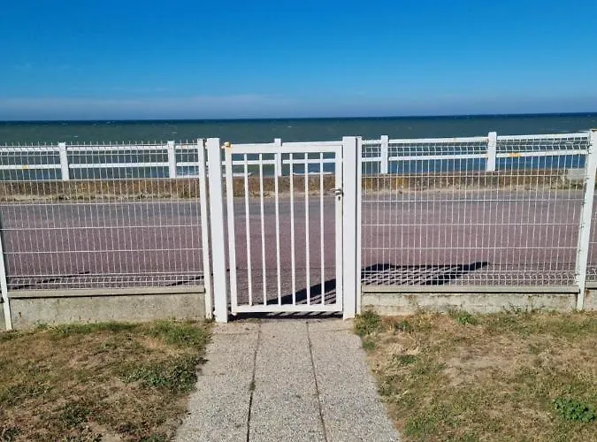 Lion Beach * Lion-sur-Mer